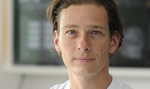 Prof. Dr. med. Peter Vajkoczy