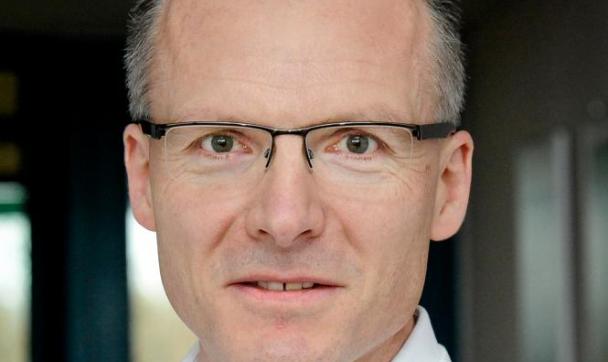 Prof. Dr. med. Johannes Maximilian Albes, MBA