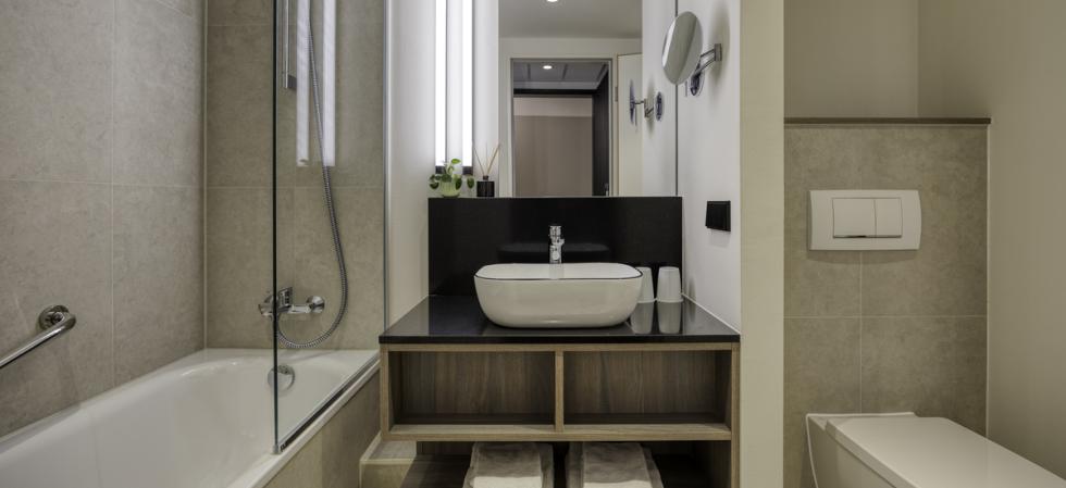 bath room at Citadines Berlin