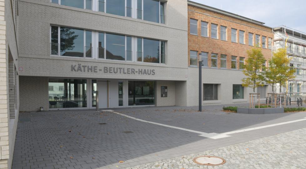 Blick auf das Käthe-Beutler-Haus am Charité Campus Berlin Buch